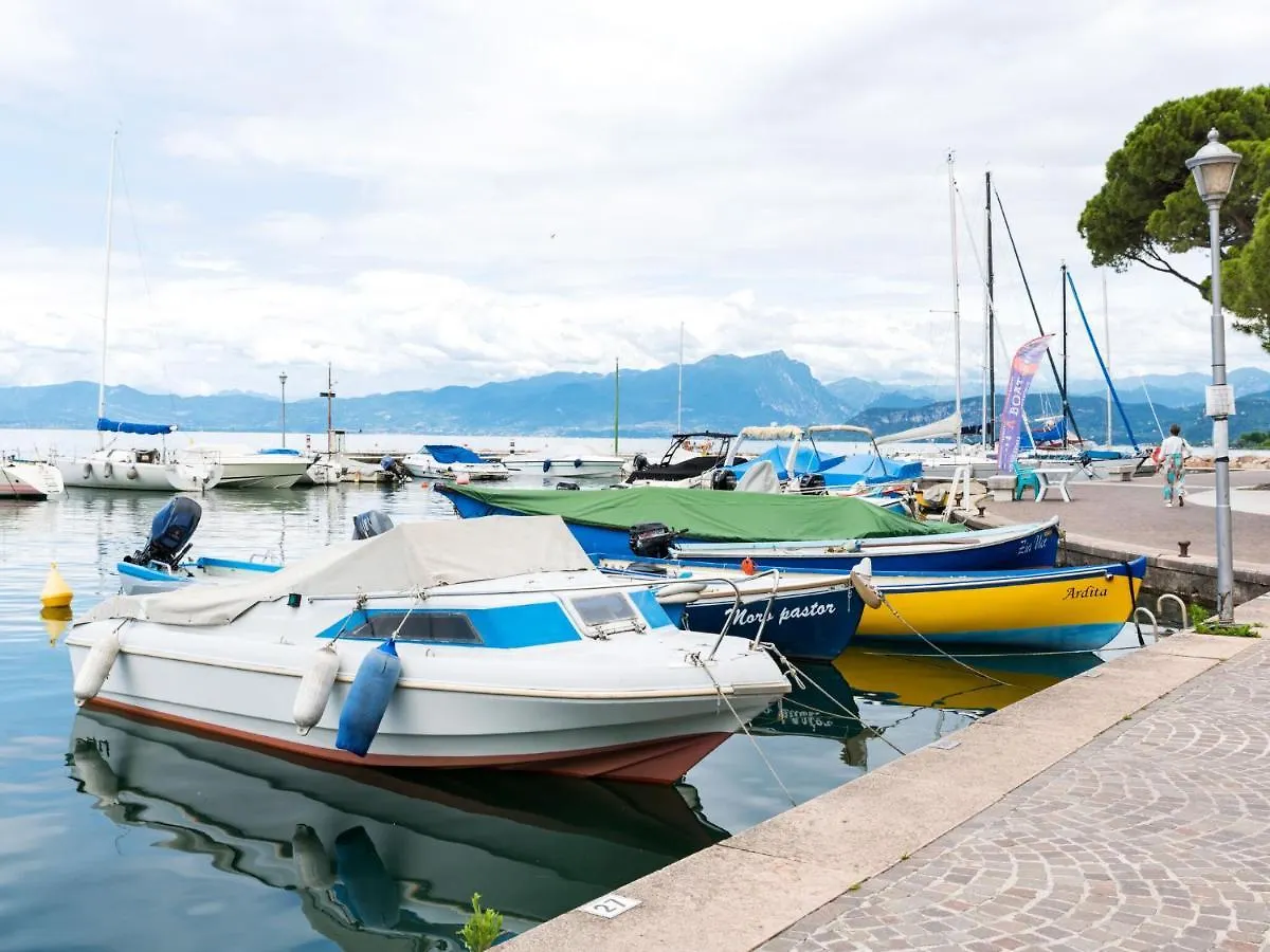 Panoramic Holiday Home With Swimming Pool And Garden Lazise